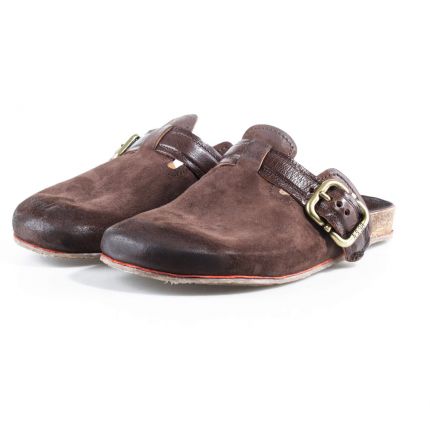 MULES CRASTY