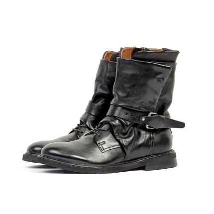 STIEFELETTEN ZION